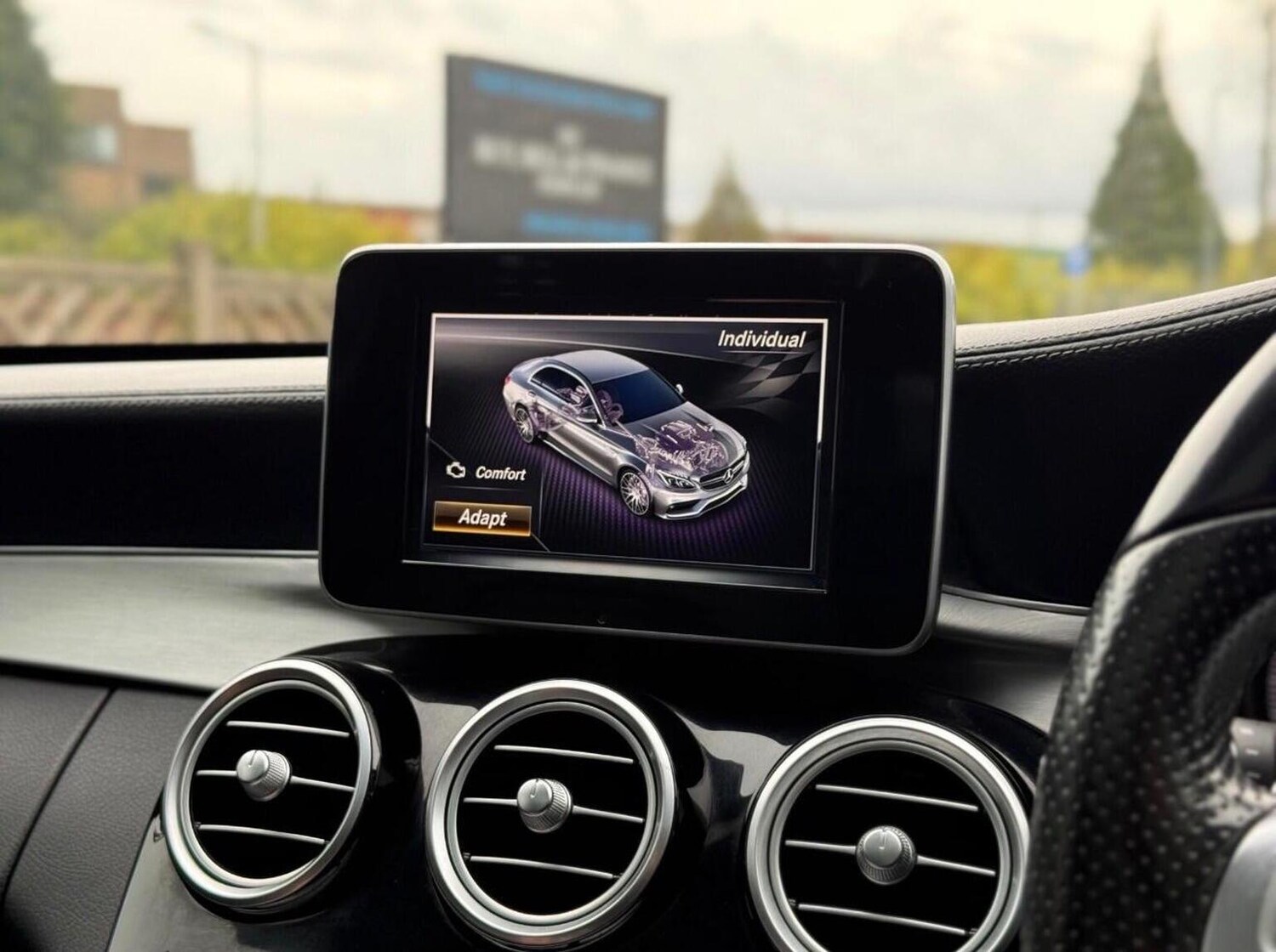 Used Mercedes-Benz C Class 2015 for sale - 77991570: Photo 28