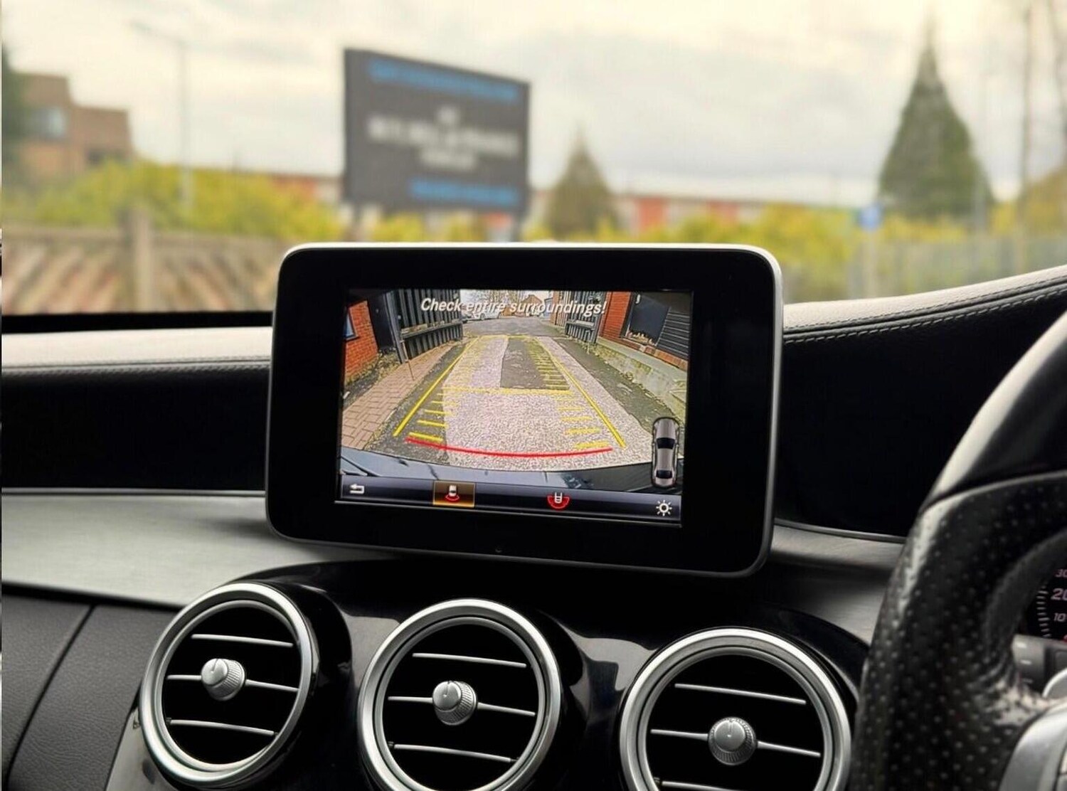 Used Mercedes-Benz C Class 2015 for sale - 77991570: Photo 29