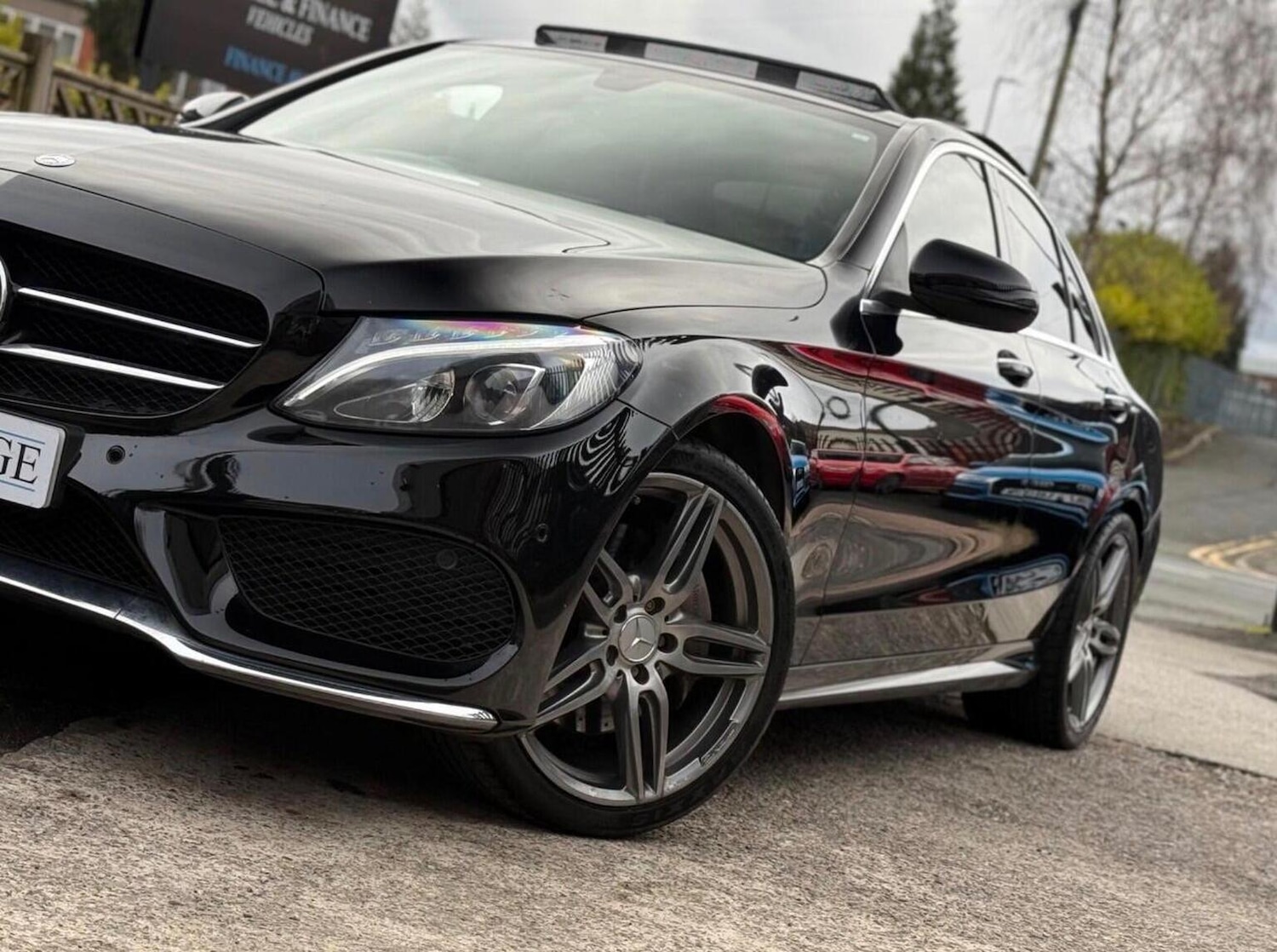 Used Mercedes-Benz C Class 2015 for sale - 77991570: Photo 6