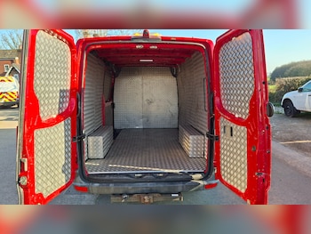 Used Mercedes-Benz Sprinter 2015 for sale - 77750095: Photo