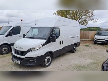 Used Iveco Daily 2022 for sale - 75752299: Photo