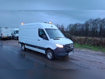 Mercedes-Benz Sprinter feature image