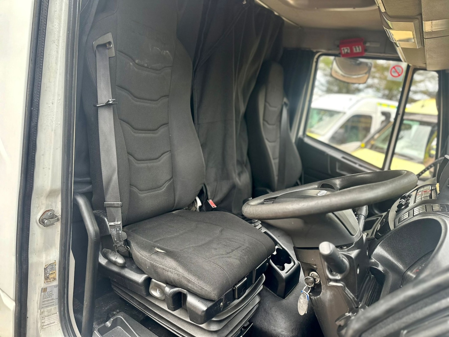 Used Iveco Eurocargo 2017 for sale - 76536885: Photo 8