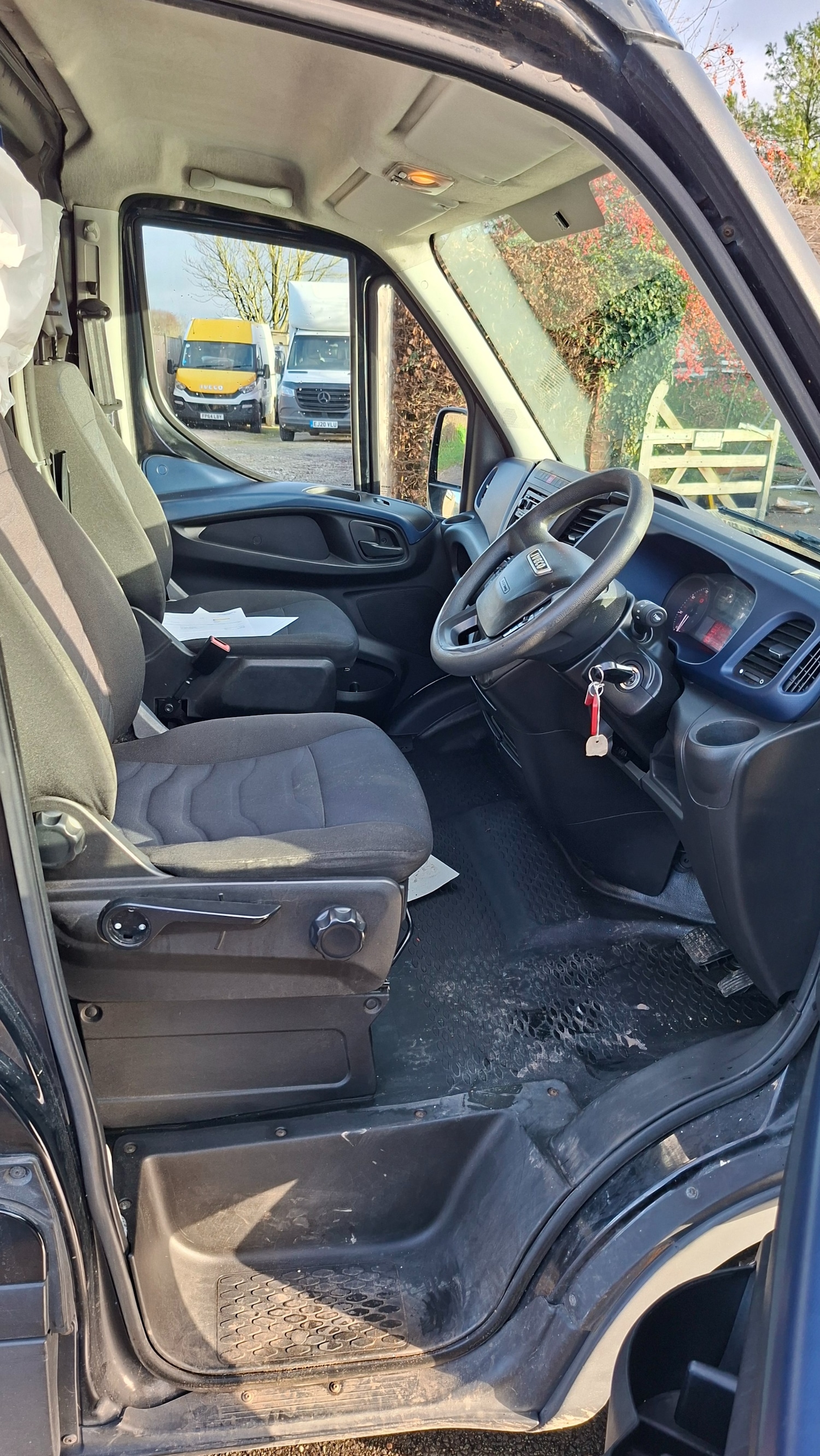 Used Iveco Daily 2018 for sale - 76891811: Photo 2