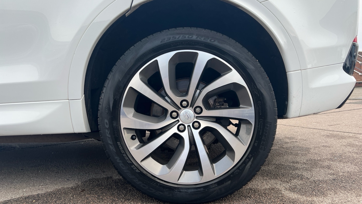 Used Land Rover Discovery Sport 2022 for sale - 77107544: Photo 8