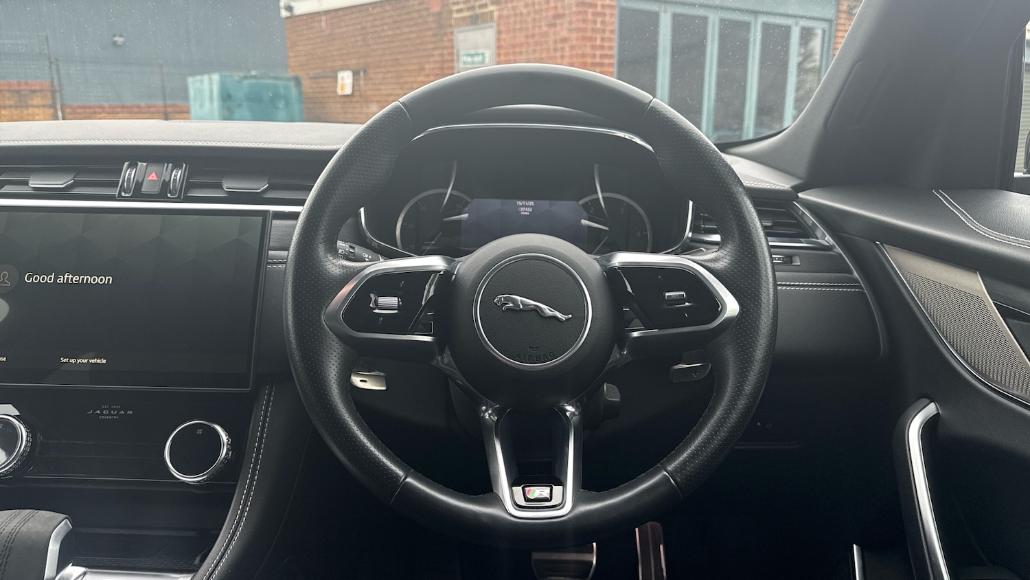 Used Jaguar F-Pace 2023 for sale - 76605494: Photo 15