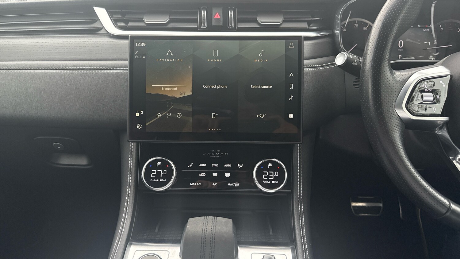 Used Jaguar F-Pace 2023 for sale - 76605494: Photo 24