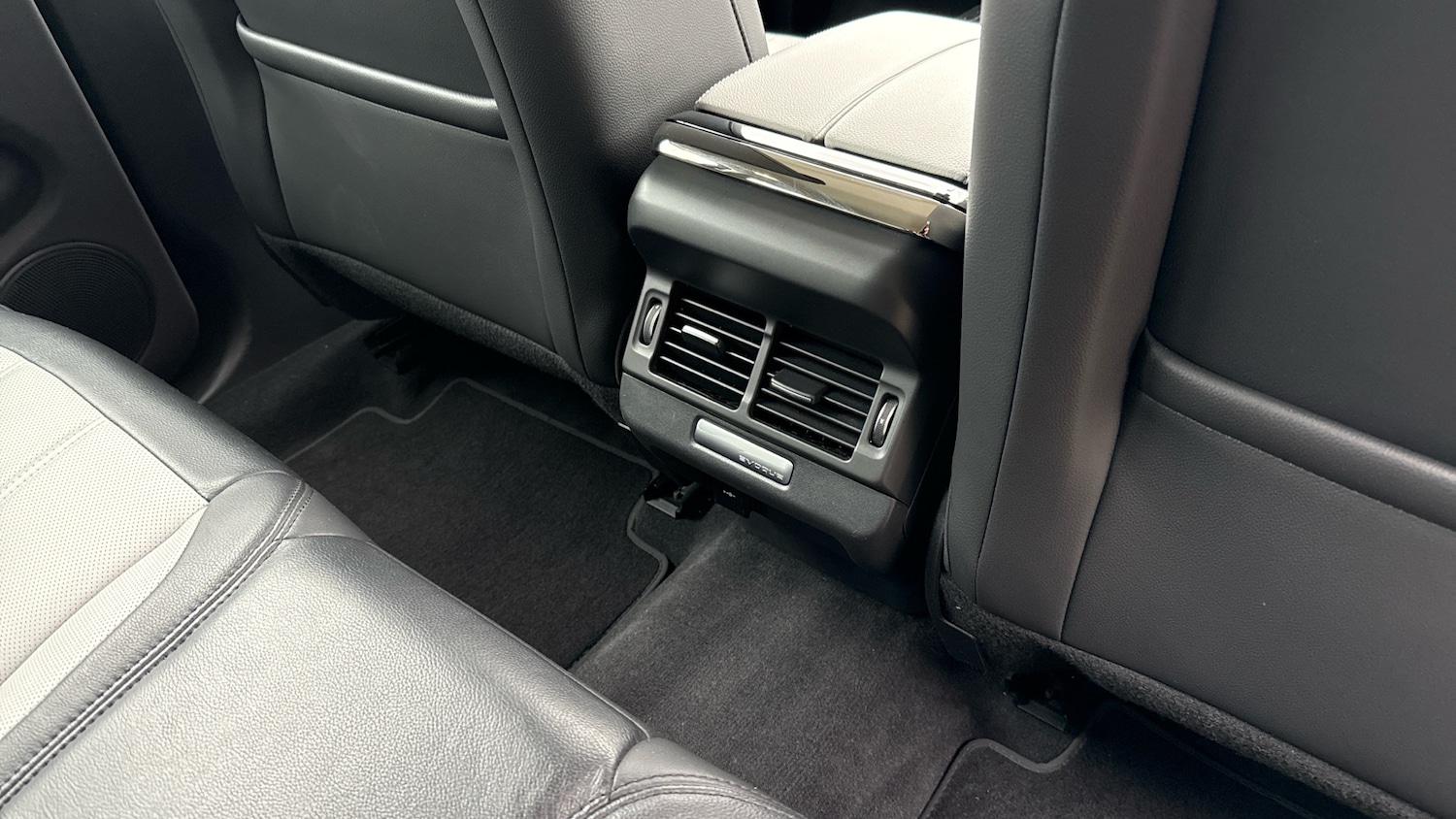 Used Land Rover Range Rover Evoque 2022 for sale - 76699571: Photo 18