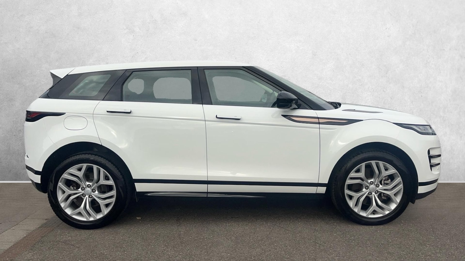 Used Land Rover Range Rover Evoque 2022 for sale - 76699571: Photo 5