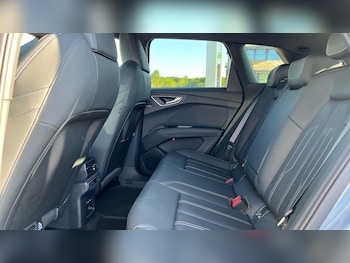 Used Audi Q4 e-tron 2025 for sale - 79104866: Photo
