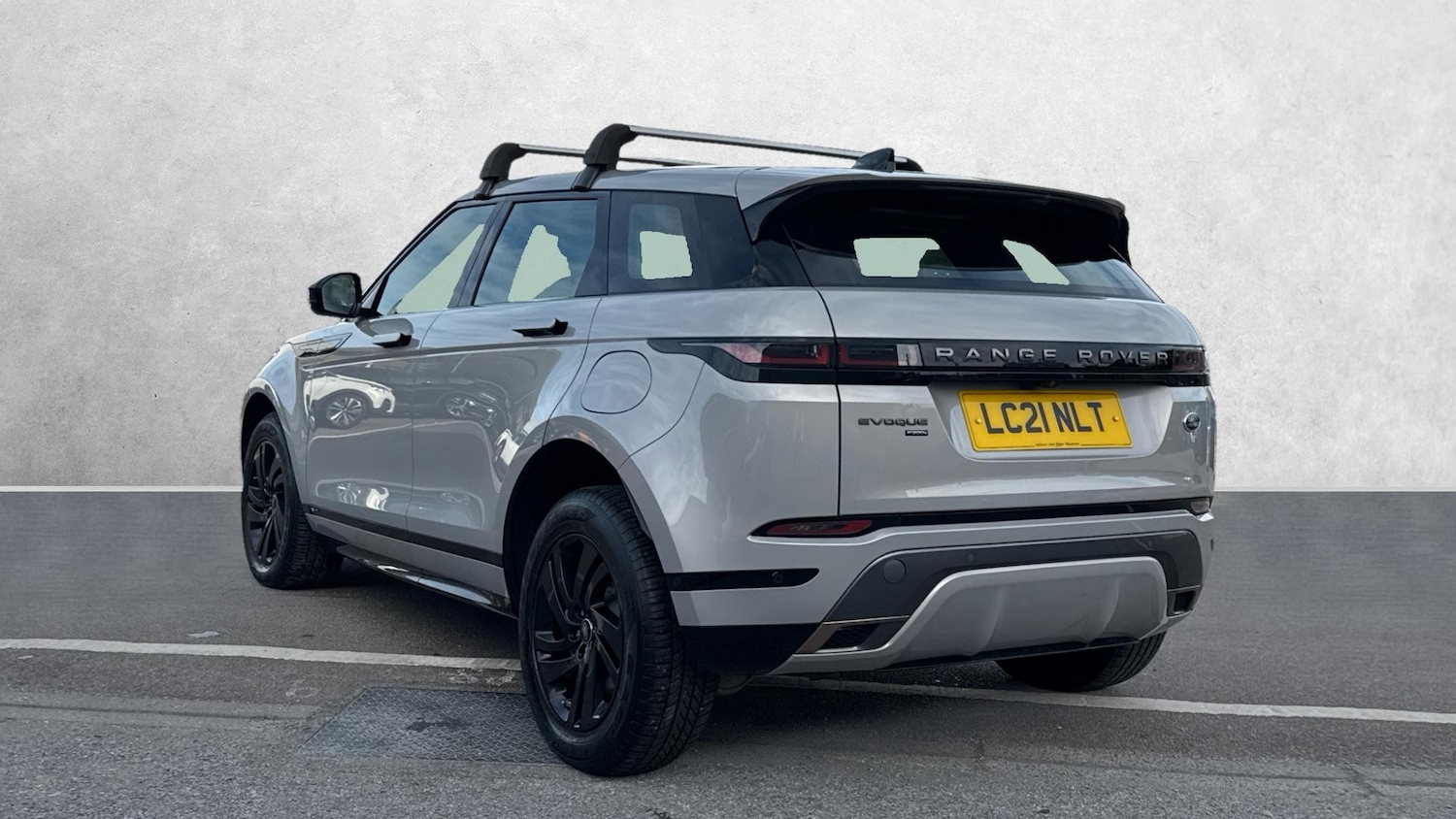 Used Land Rover Range Rover Evoque 2021 for sale - 76030140: Photo 2