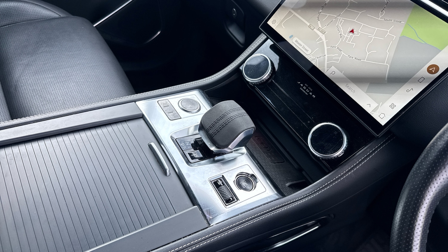 Used Jaguar F-Pace 2022 for sale - 76741024: Photo 13