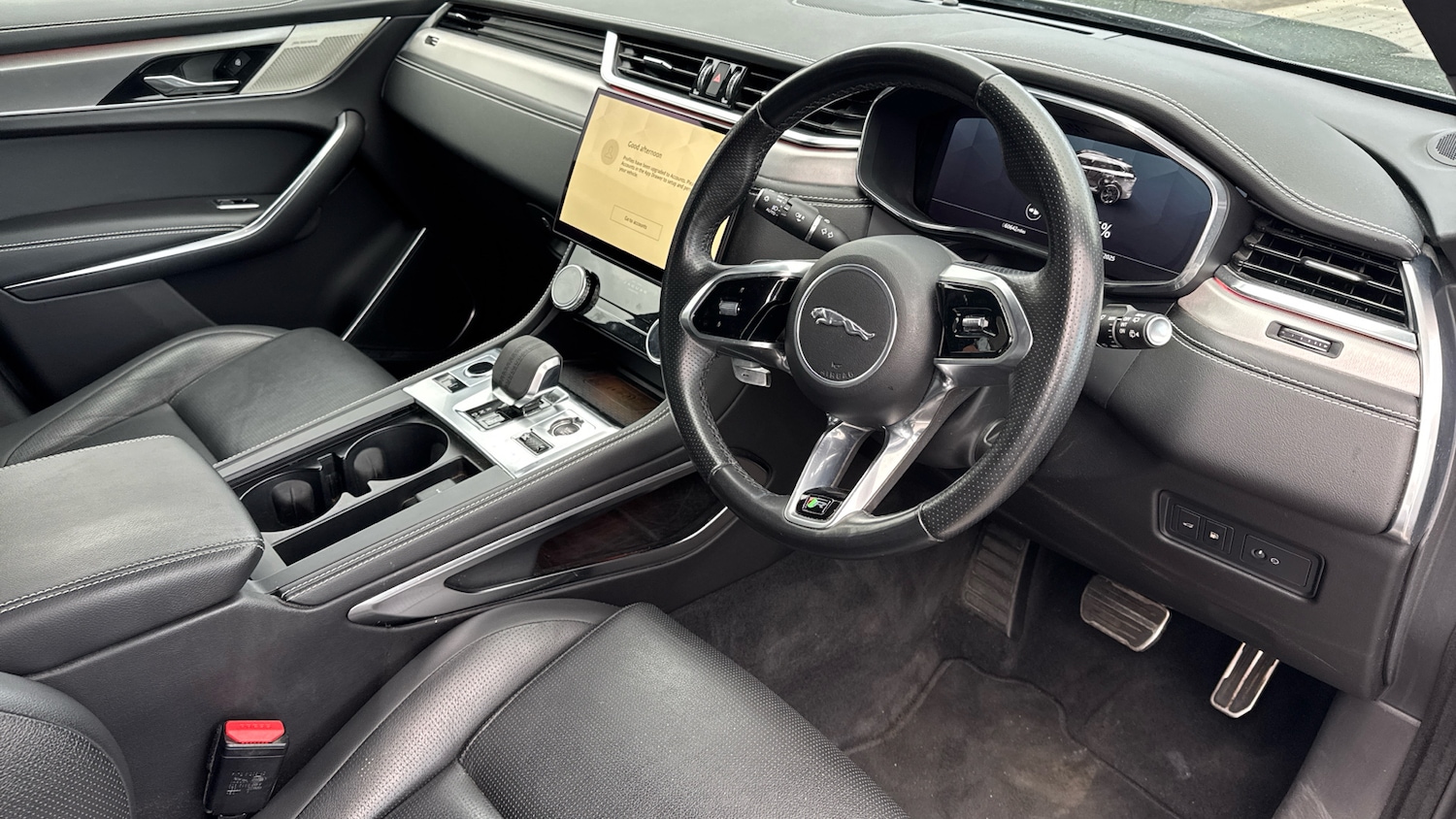 Used Jaguar F-Pace 2022 for sale - 76741024: Photo 22