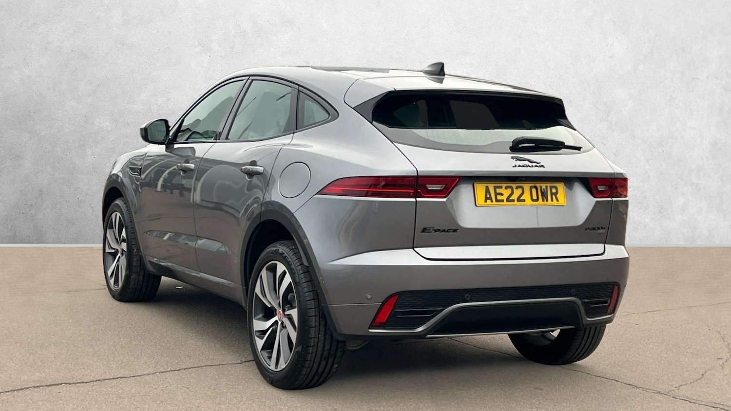 Used Jaguar E-Pace 2022 for sale - 77622732: Photo 2