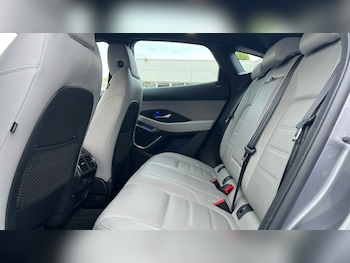 Used Jaguar E-Pace 2022 for sale - 77622732: Photo