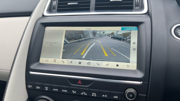 Used Jaguar E-Pace 2018 for sale - 76281291: Photo 12