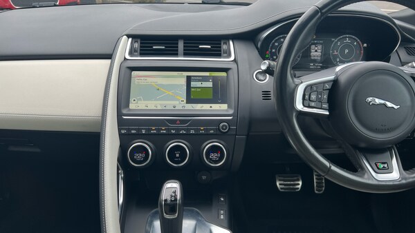 Used Jaguar E-Pace 2018 for sale - 76281291: Photo 24