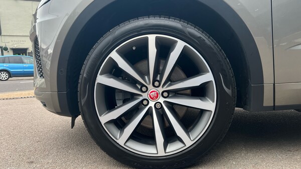 Used Jaguar E-Pace 2018 for sale - 76281291: Photo 25