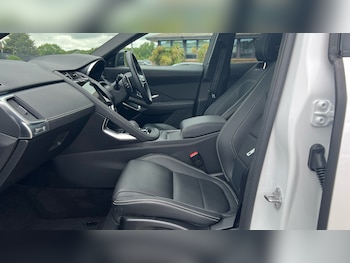Used Jaguar E-Pace 2024 for sale - 78889422: Photo