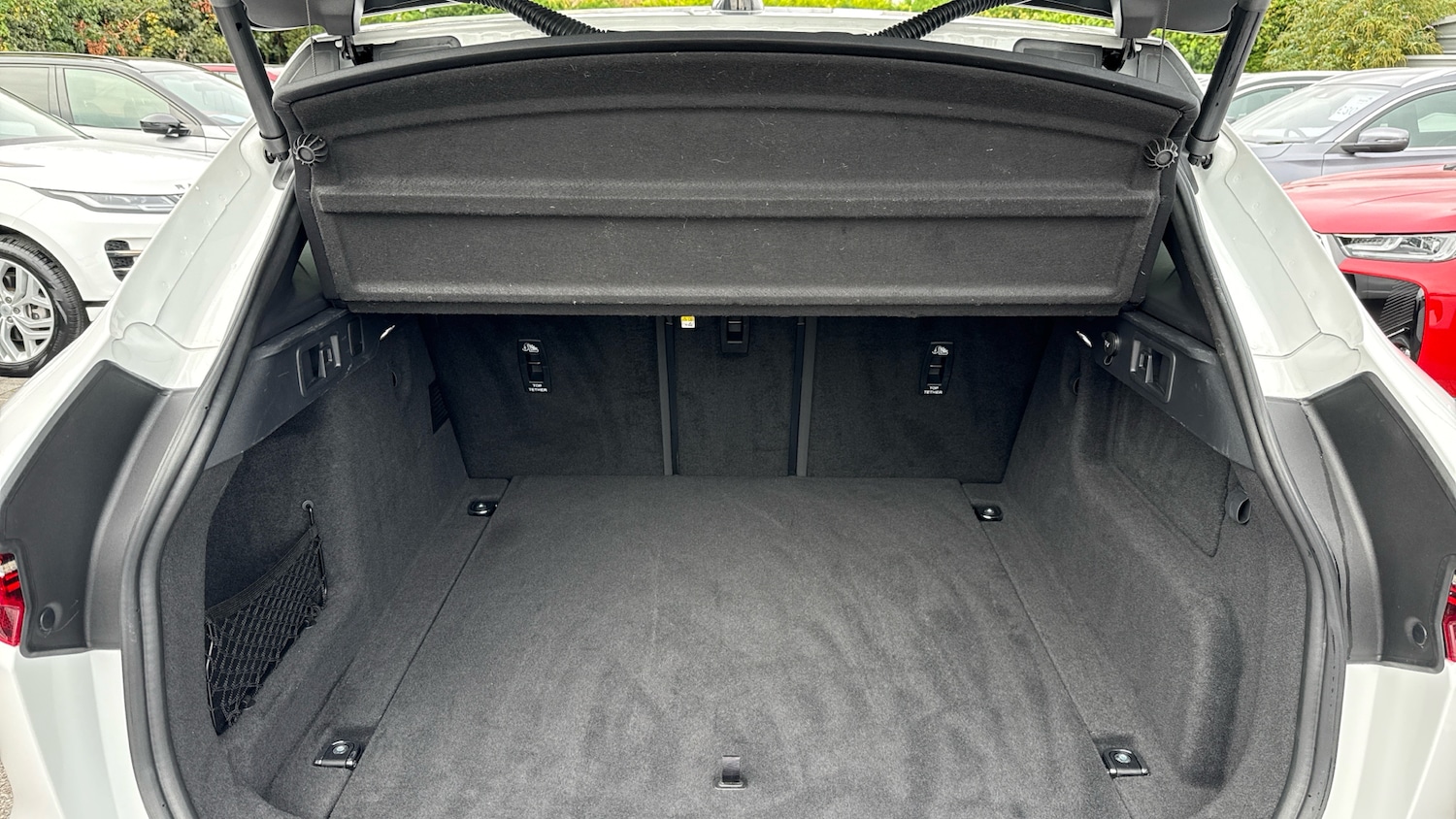 Used Jaguar F-Pace 2021 for sale - 76699584: Photo 10