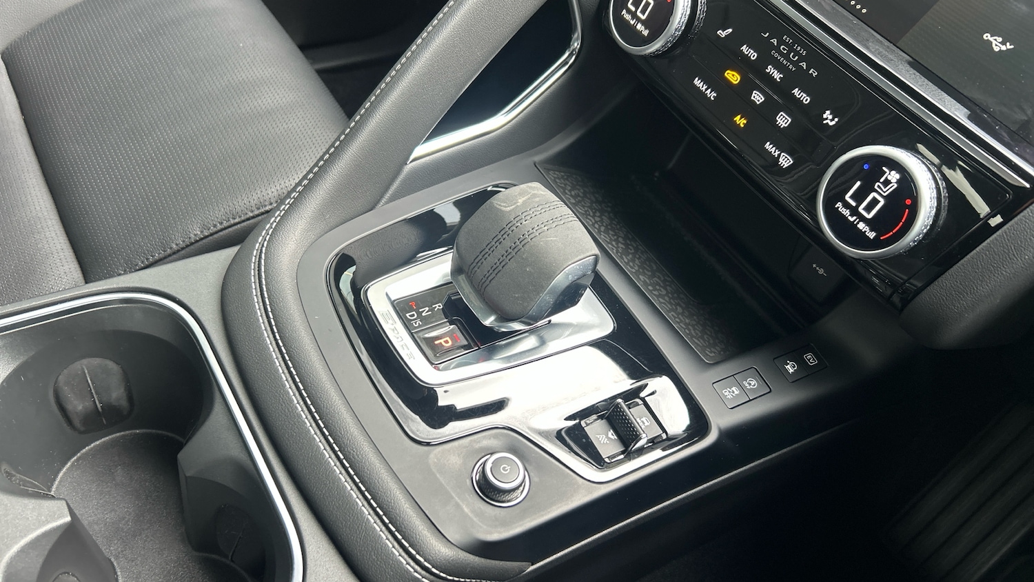 Used Jaguar E-Pace 2024 for sale - 78111987: Photo 13