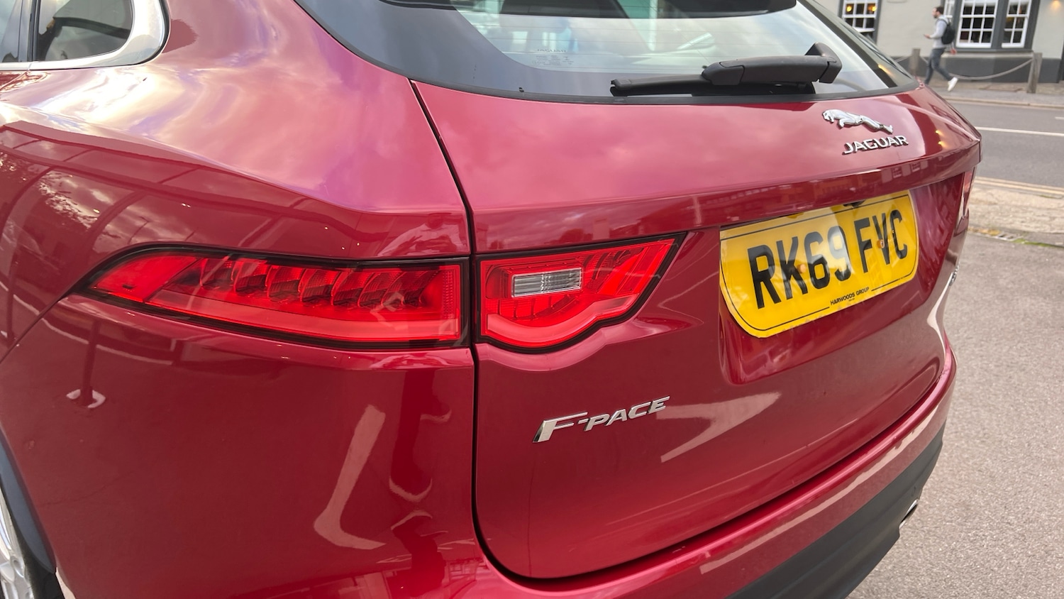 Used Jaguar F-Pace 2019 for sale - 75898975: Photo 19