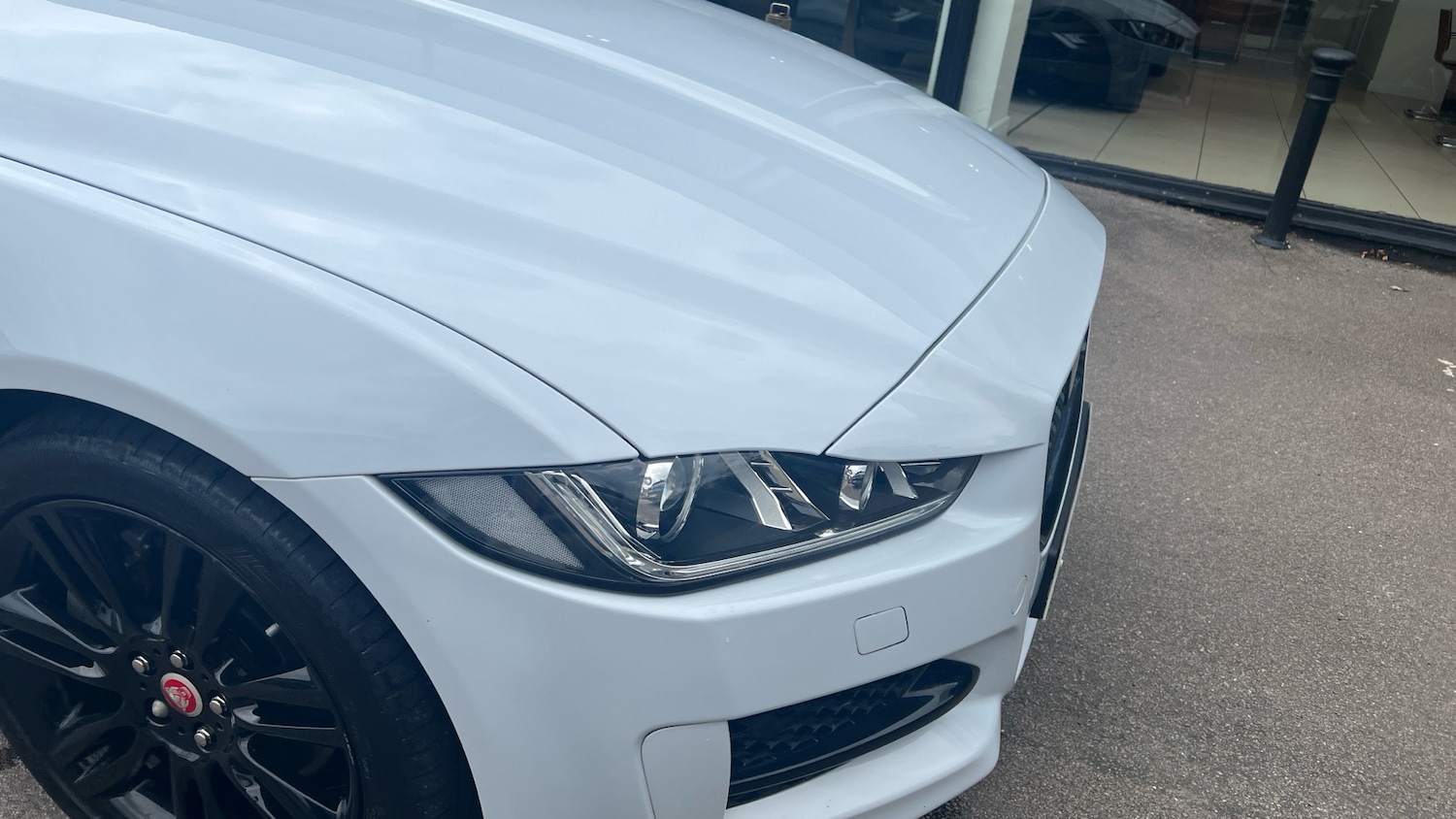 Used Jaguar XE 2017 for sale - 76106958: Photo 17