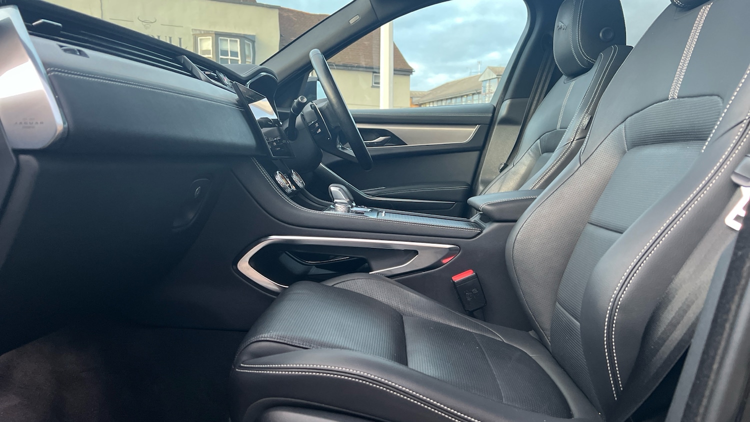 Used Jaguar F-Pace 2022 for sale - 77107523: Photo 3