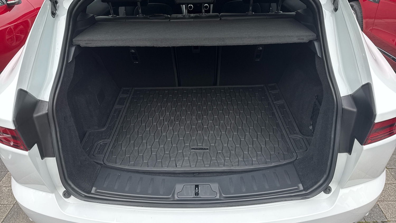 Used Jaguar E-Pace 2023 for sale - 76741018: Photo 10