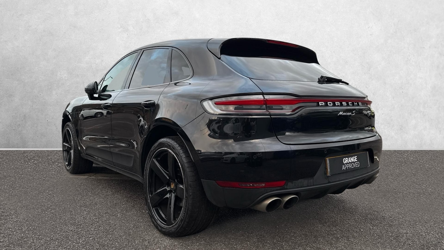 Used Porsche Macan 2019 for sale - 77329056: Photo 2