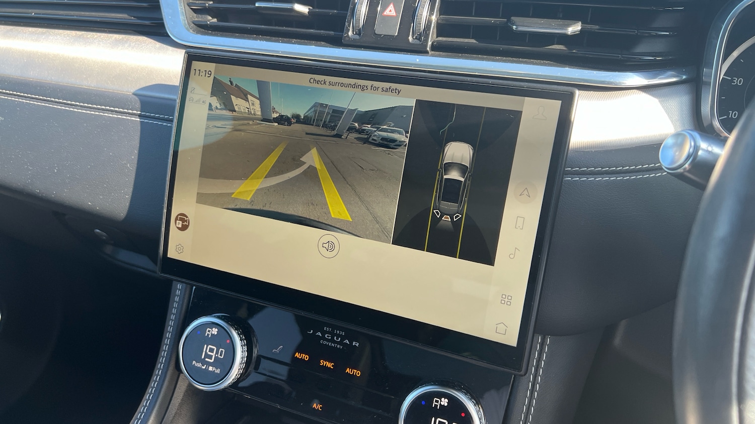 Used Jaguar F-Pace 2022 for sale - 76119558: Photo 12