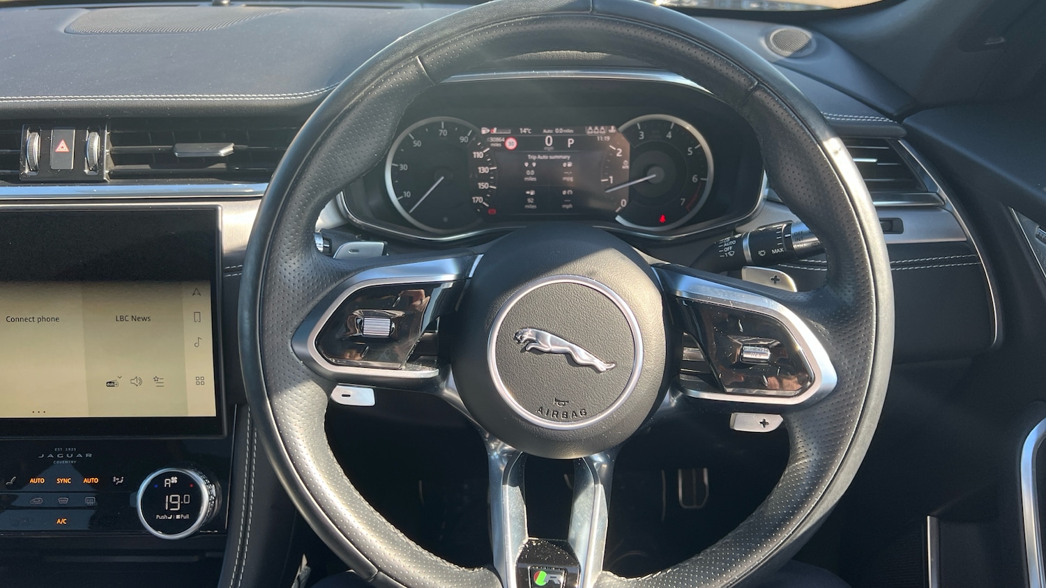 Used Jaguar F-Pace 2022 for sale - 76119558: Photo 15