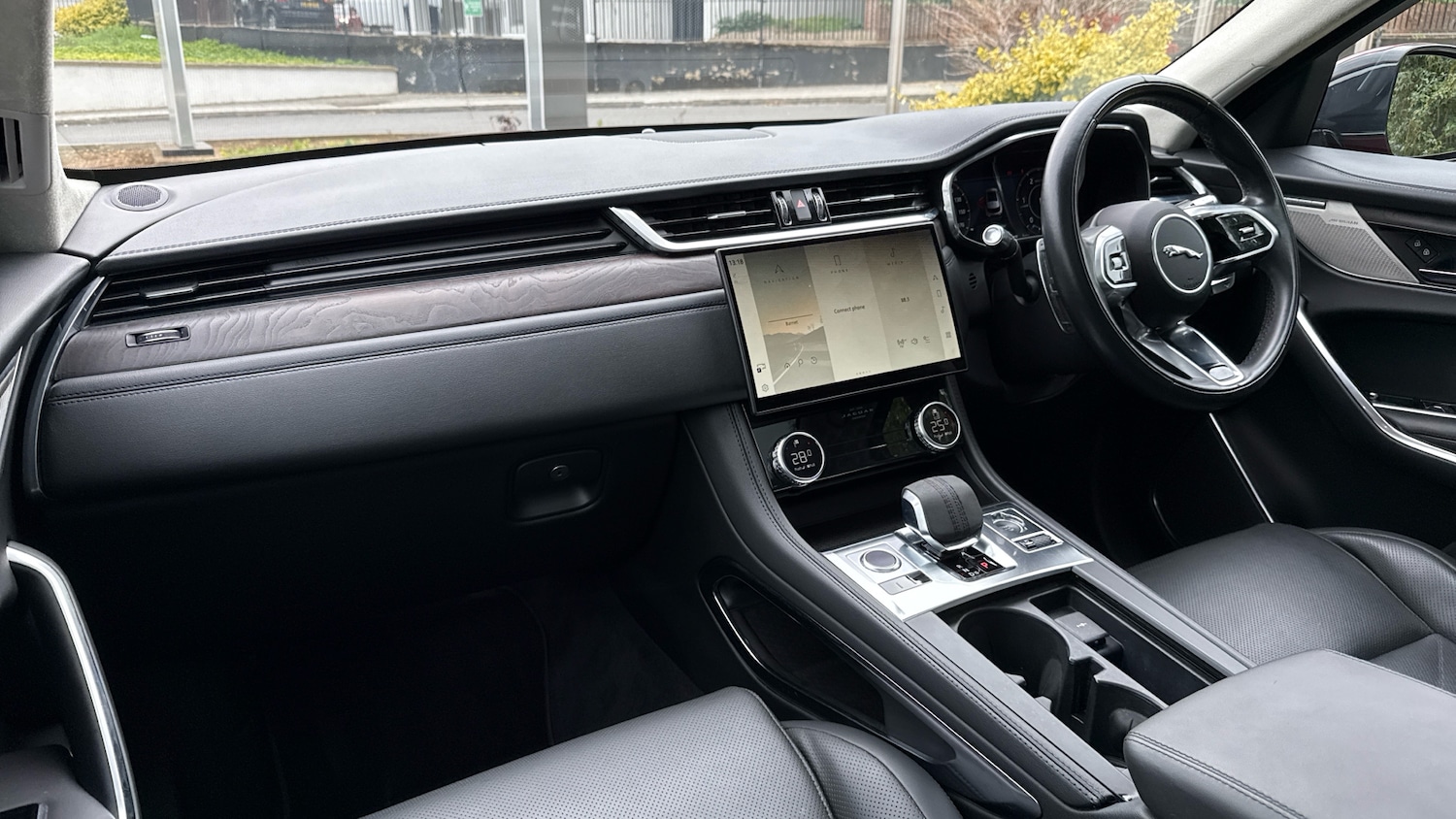 Used Jaguar F-Pace 2021 for sale - 76699578: Photo 23