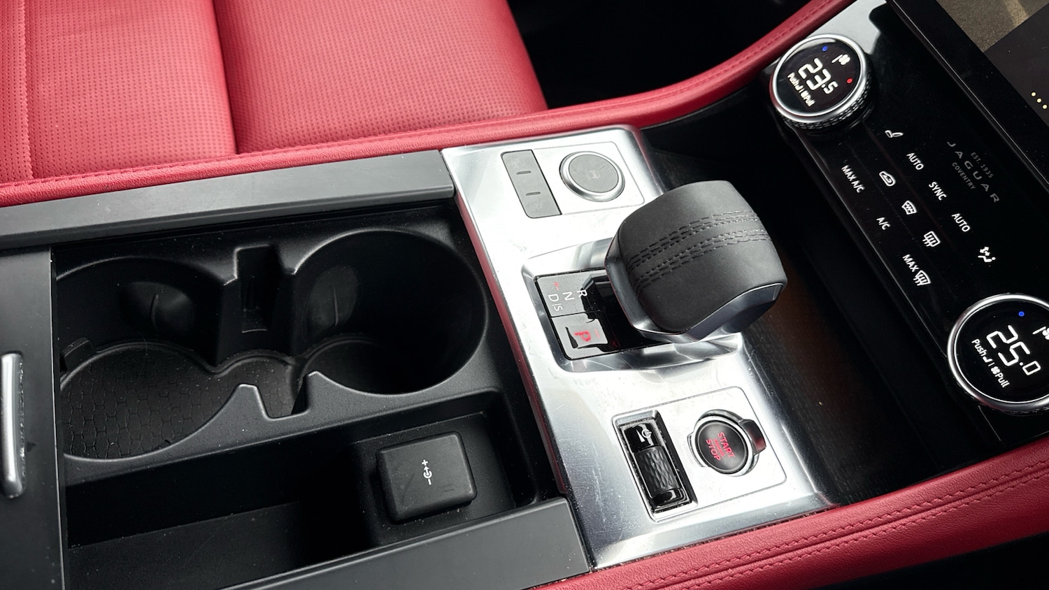 Used Jaguar F-Pace 2021 for sale - 77822129: Photo 13