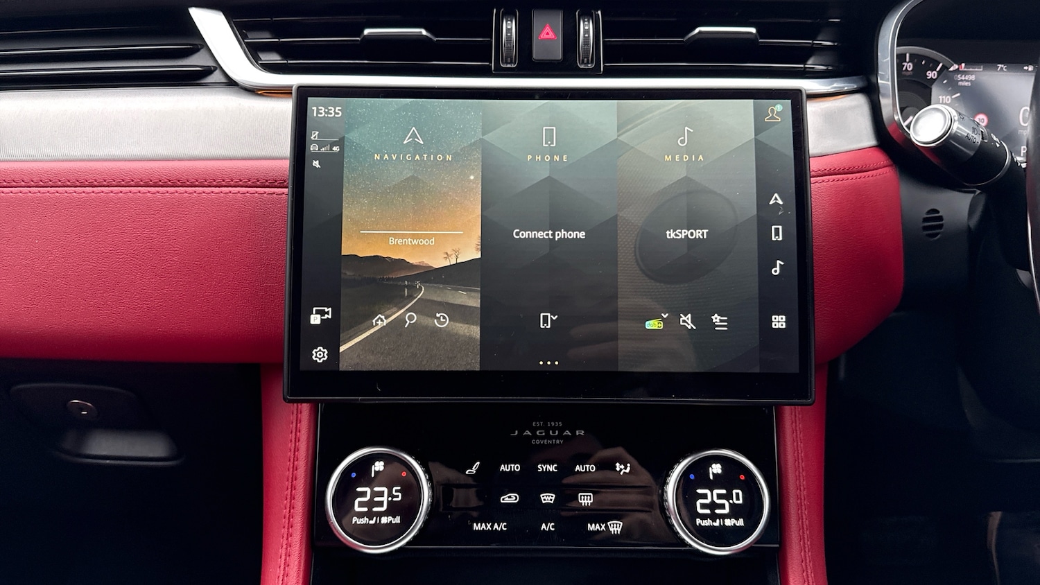 Used Jaguar F-Pace 2021 for sale - 77822129: Photo 14