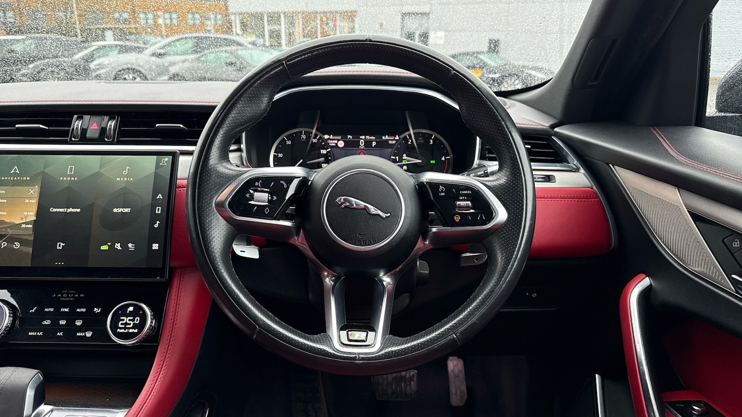 Used Jaguar F-Pace 2021 for sale - 77822129: Photo 15