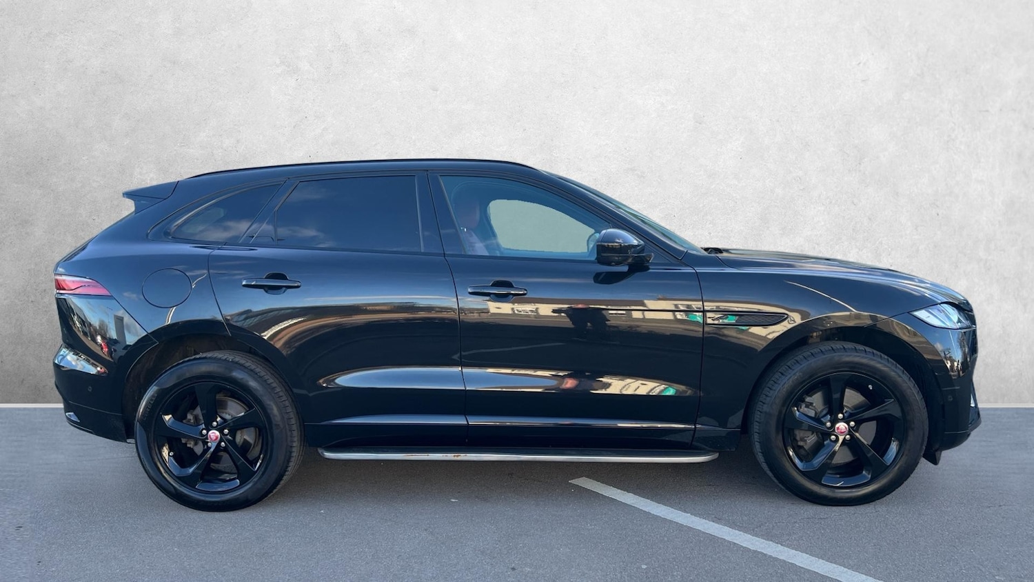 Used Jaguar F-Pace 2021 for sale - 77822129: Photo 5