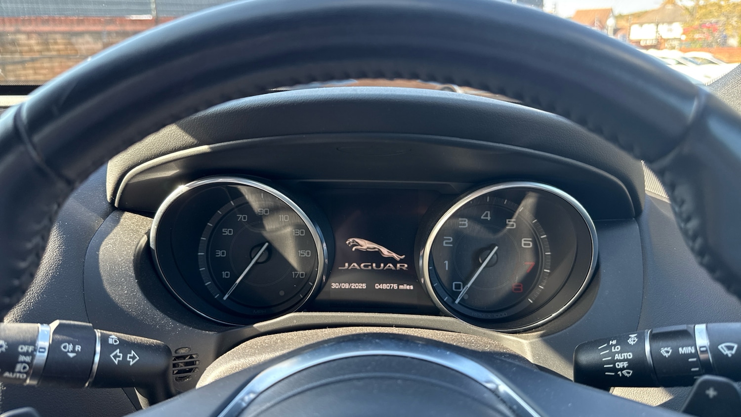 Used Jaguar XE 2016 for sale - 76119582: Photo 16