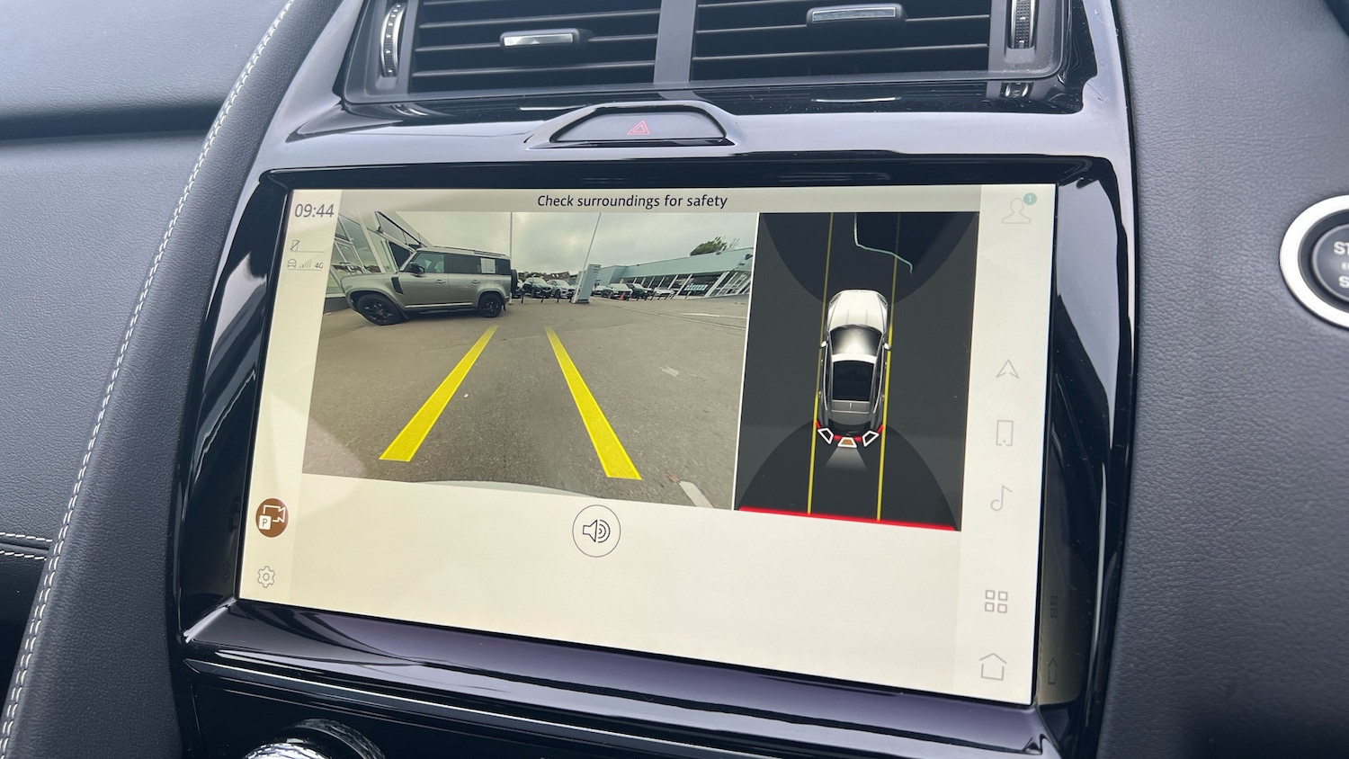 Used Jaguar E-Pace 2022 for sale - 76281293: Photo 12