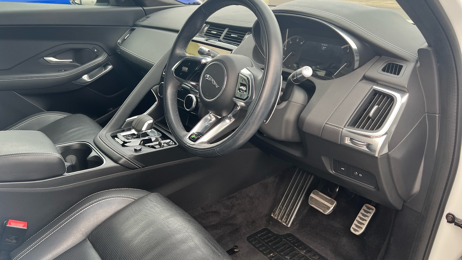 Used Jaguar E-Pace 2022 for sale - 76281293: Photo 22