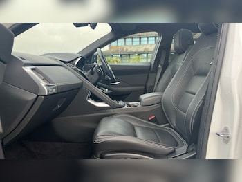 Used Jaguar E-Pace 2022 for sale - 76281293: Photo