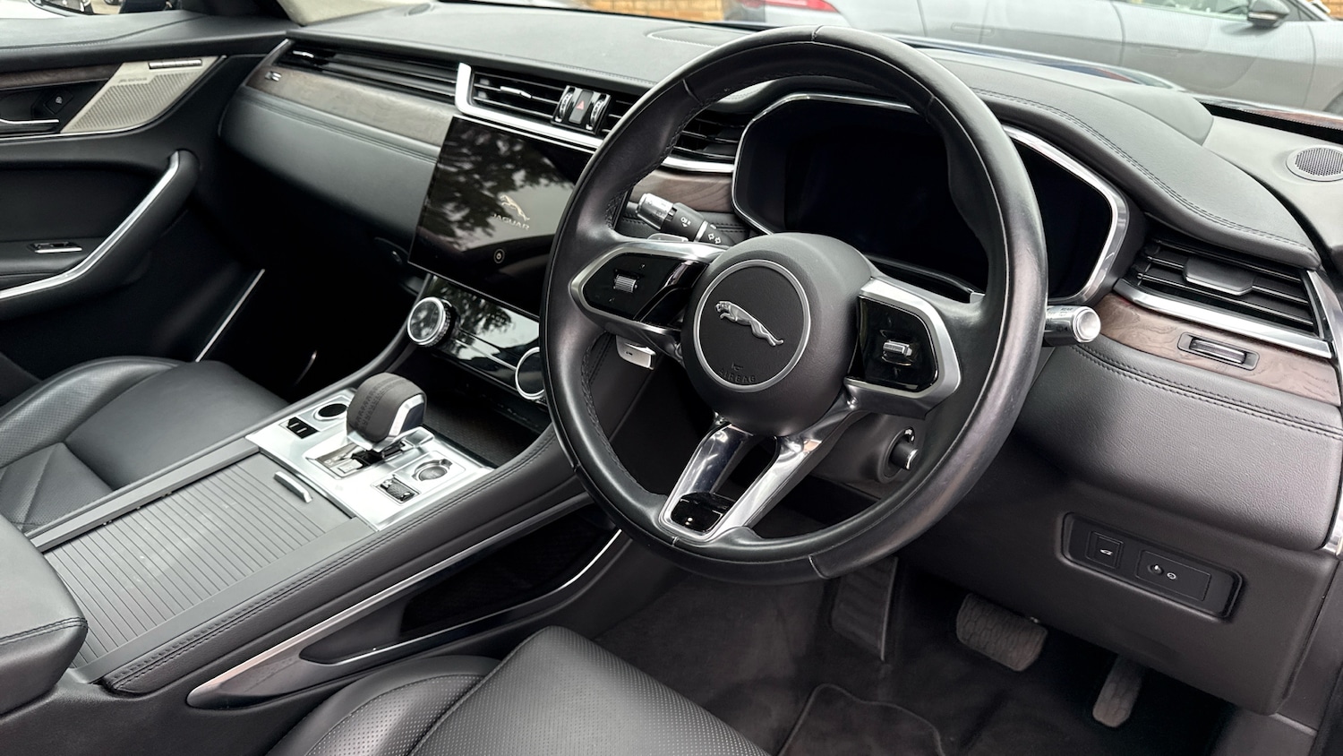 Used Jaguar F-Pace 2021 for sale - 76281294: Photo 22