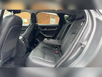 Used Jaguar F-Pace 2021 for sale - 76281294: Photo 4