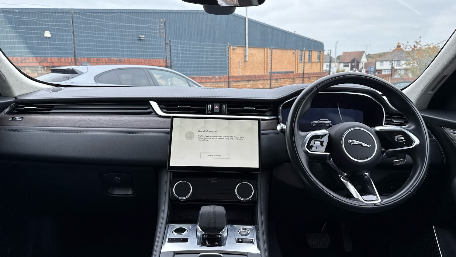 Used Jaguar F-Pace 2021 for sale - 76281294: Photo 9