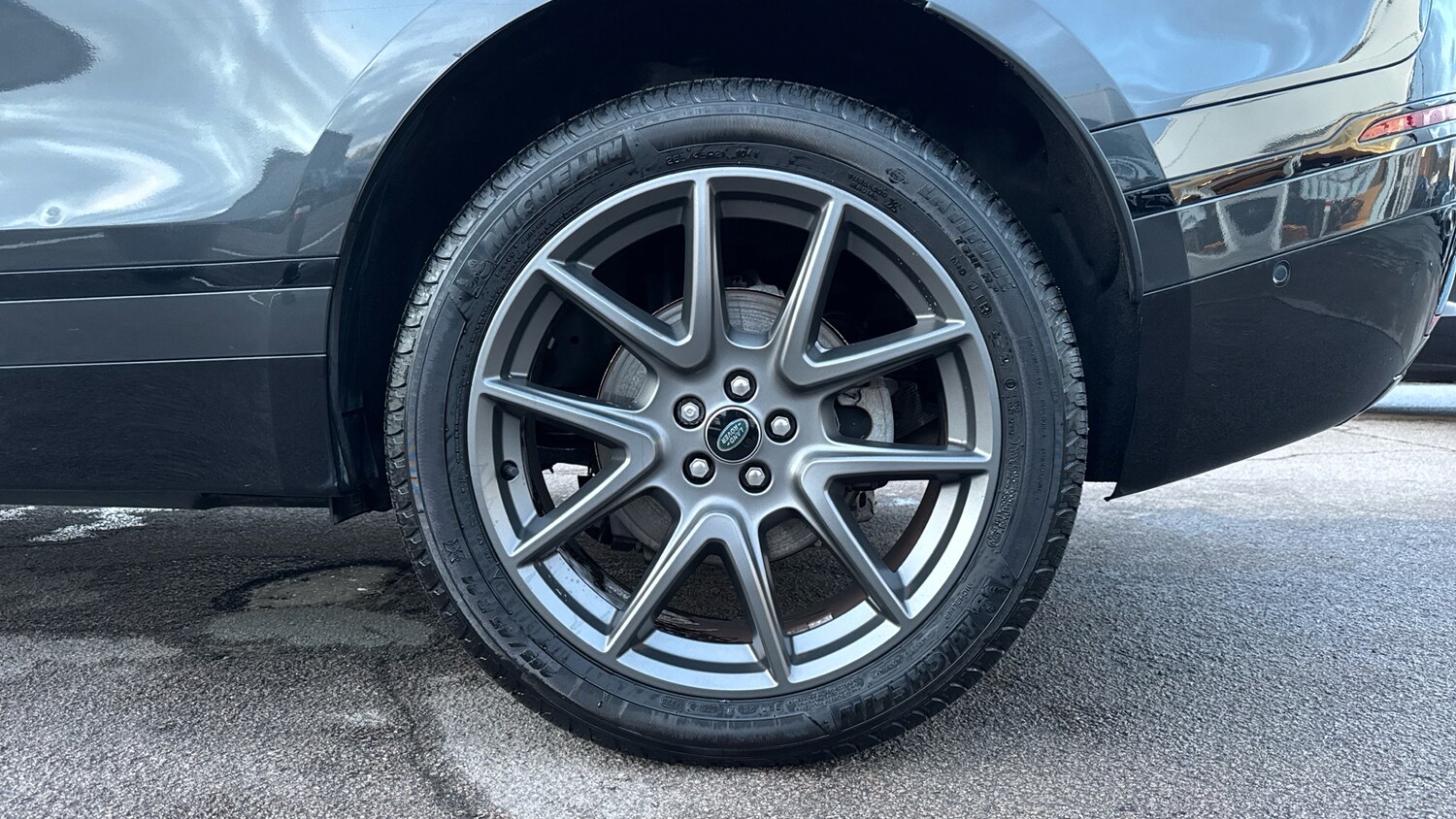 Used Land Rover Range Rover Velar 2023 for sale - 77129434: Photo 8