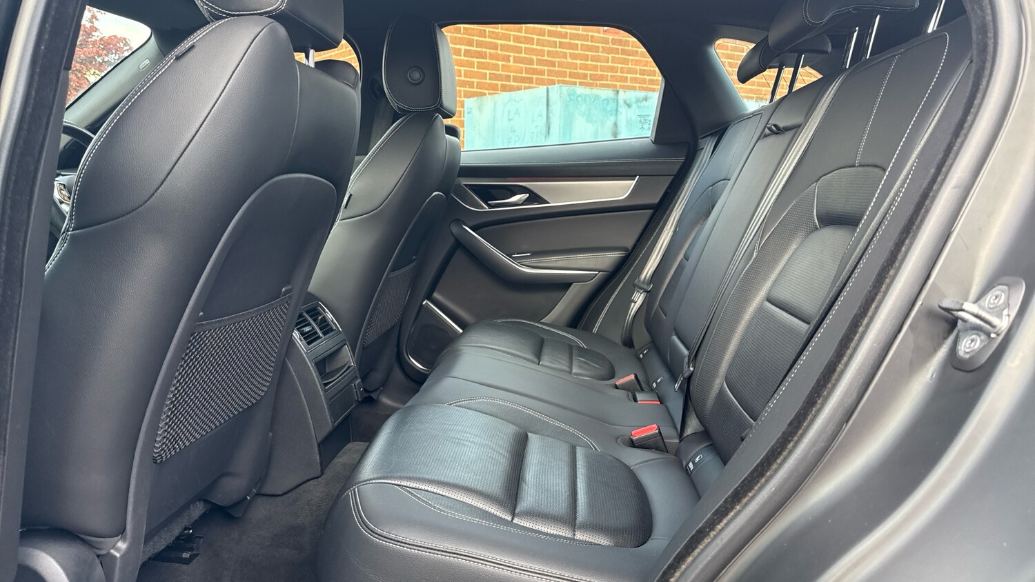 Used Jaguar F-Pace 2022 for sale - 76186965: Photo 4