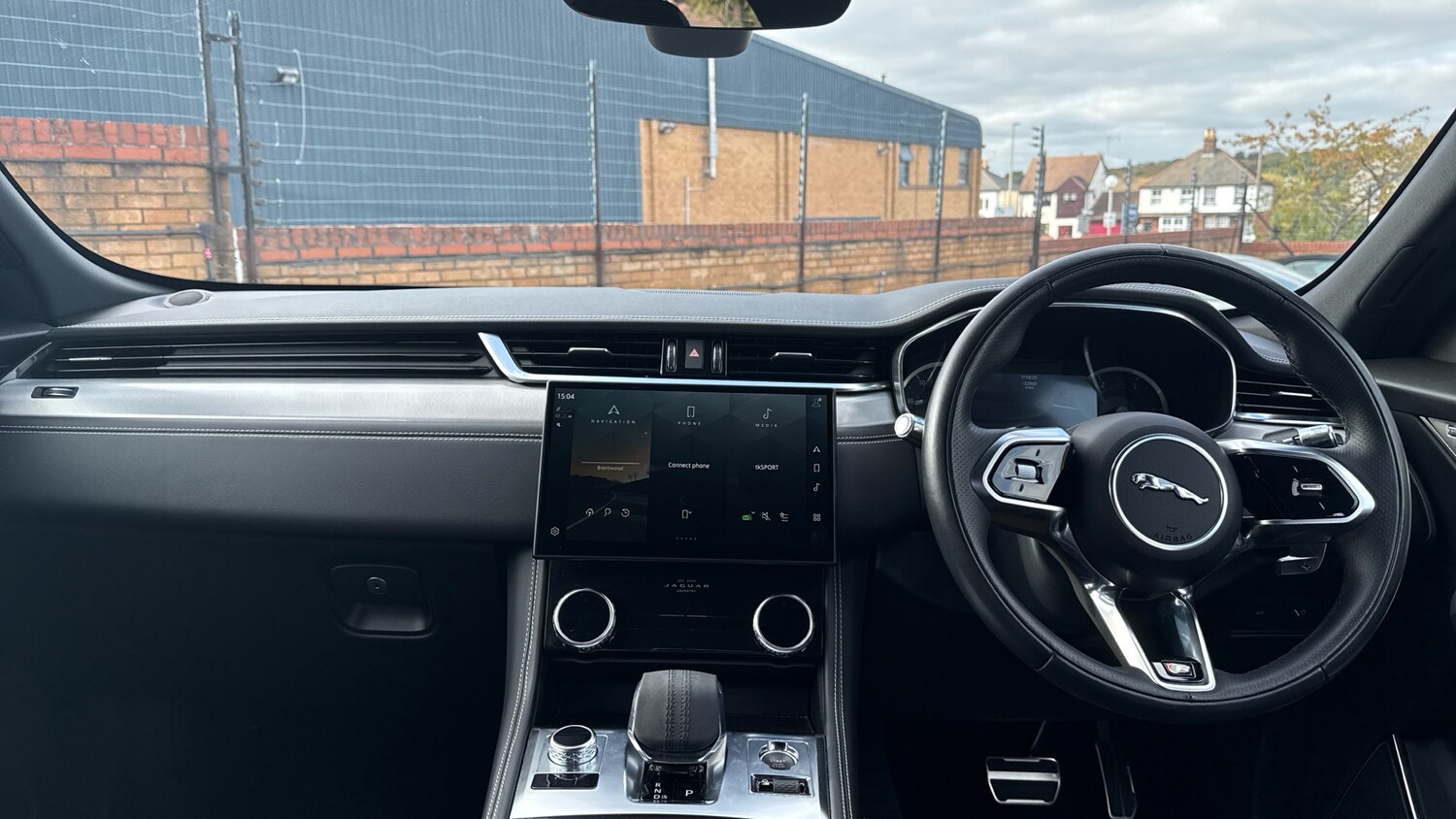 Used Jaguar F-Pace 2022 for sale - 76186965: Photo 9