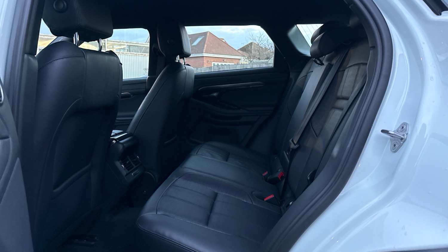 Used Land Rover Range Rover Evoque 2022 for sale - 77107524: Photo 4