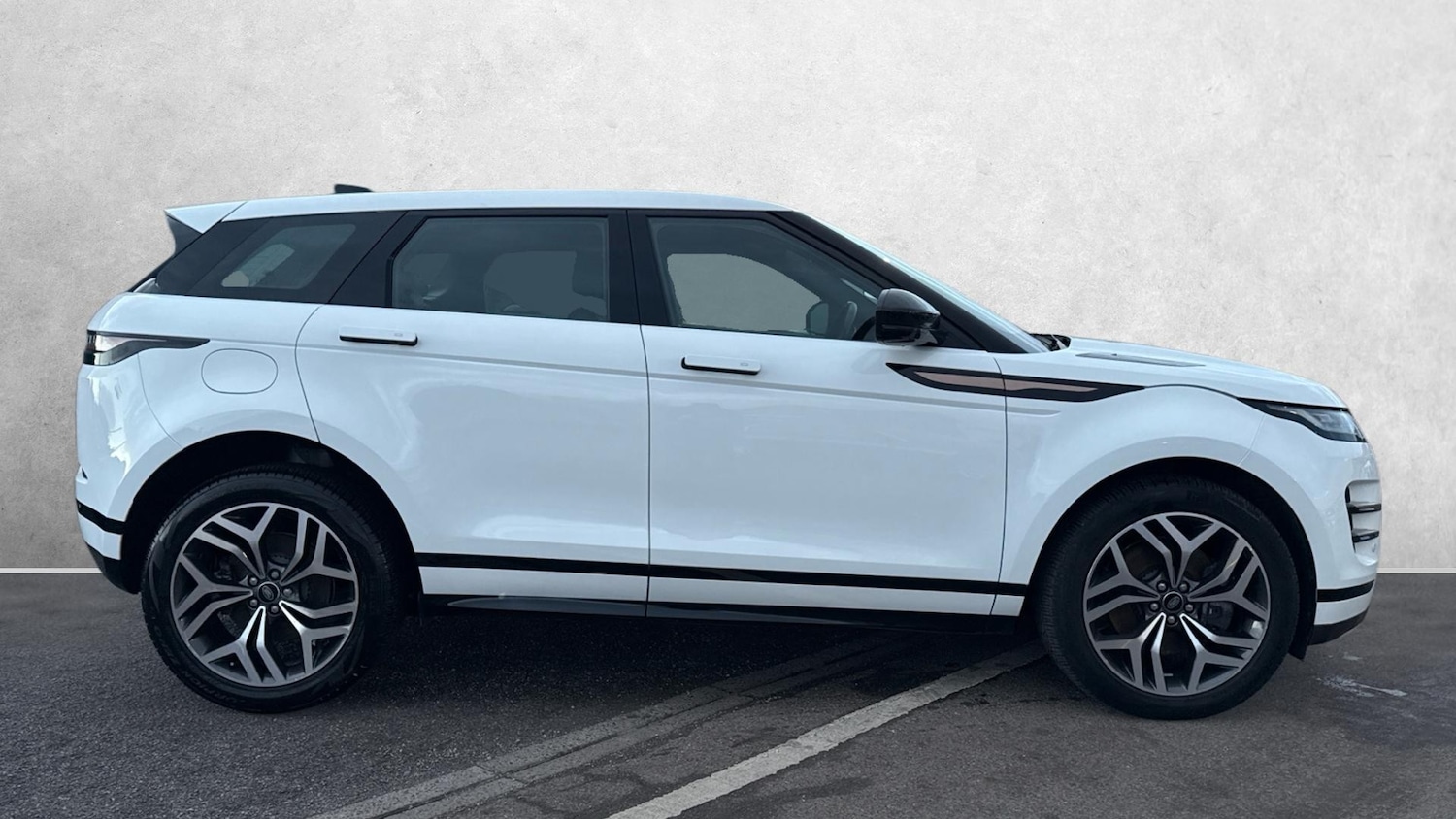 Used Land Rover Range Rover Evoque 2022 for sale - 77107524: Photo 5