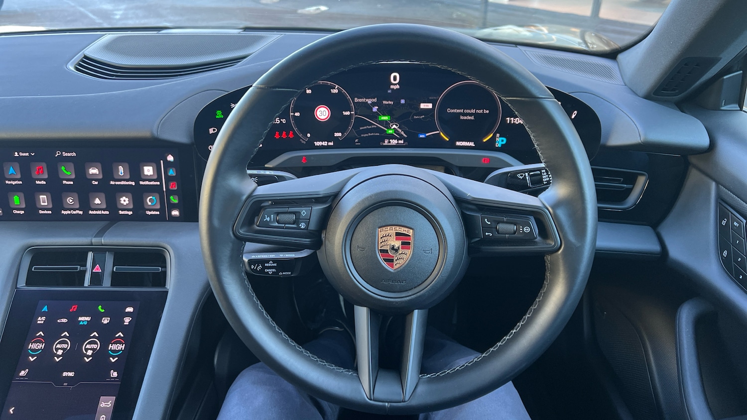 Used Porsche Taycan 2023 for sale - 77189173: Photo 15